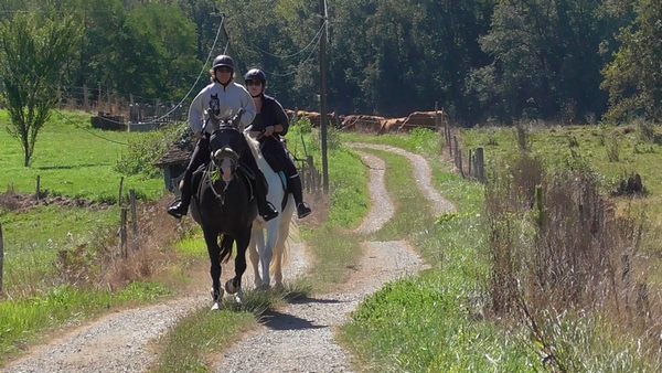 Randonnée Equestre/Pédestre Buttes Calcaires Saint-Robert / La Tireboulie